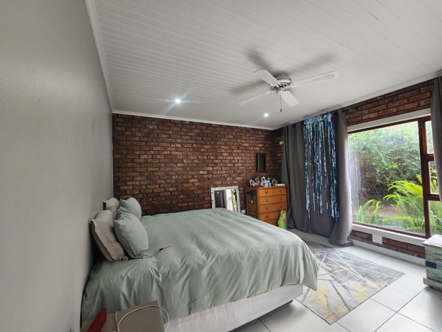 3 Bedroom Property for Sale in Loerie Park Western Cape